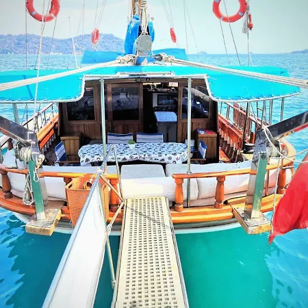 Botel Ide Yacht Blue Voyage Marmaris